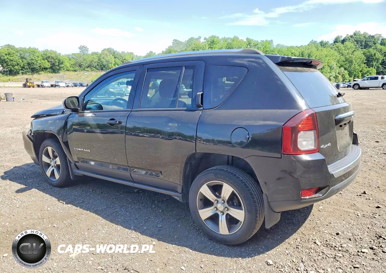 2016 Jeep Compass Latitude VIN:1C4NJDEB2GD572663 - 2