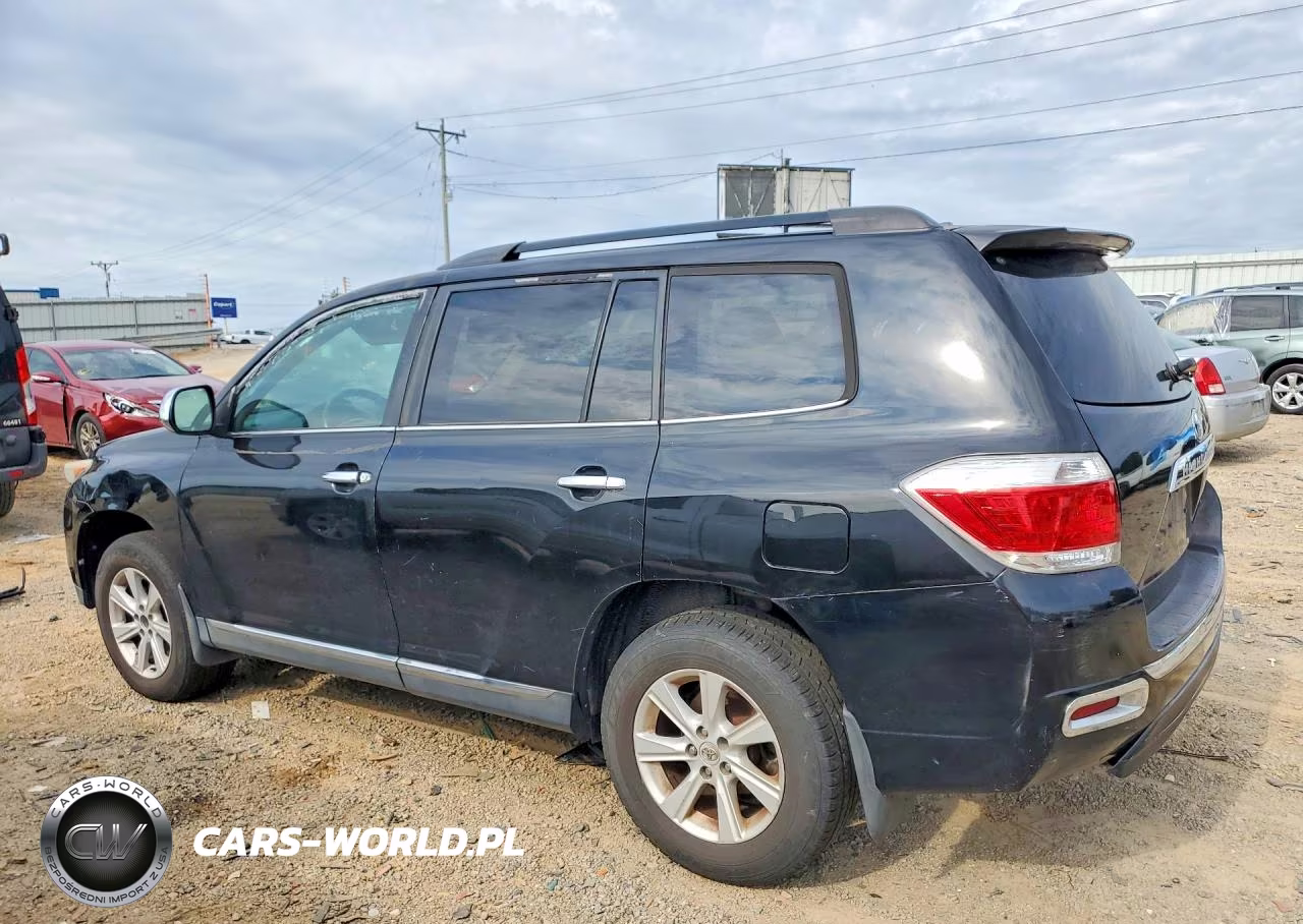 2012 Toyota Highlander Base VIN:5TDBK3EH5CS139996 - 2
