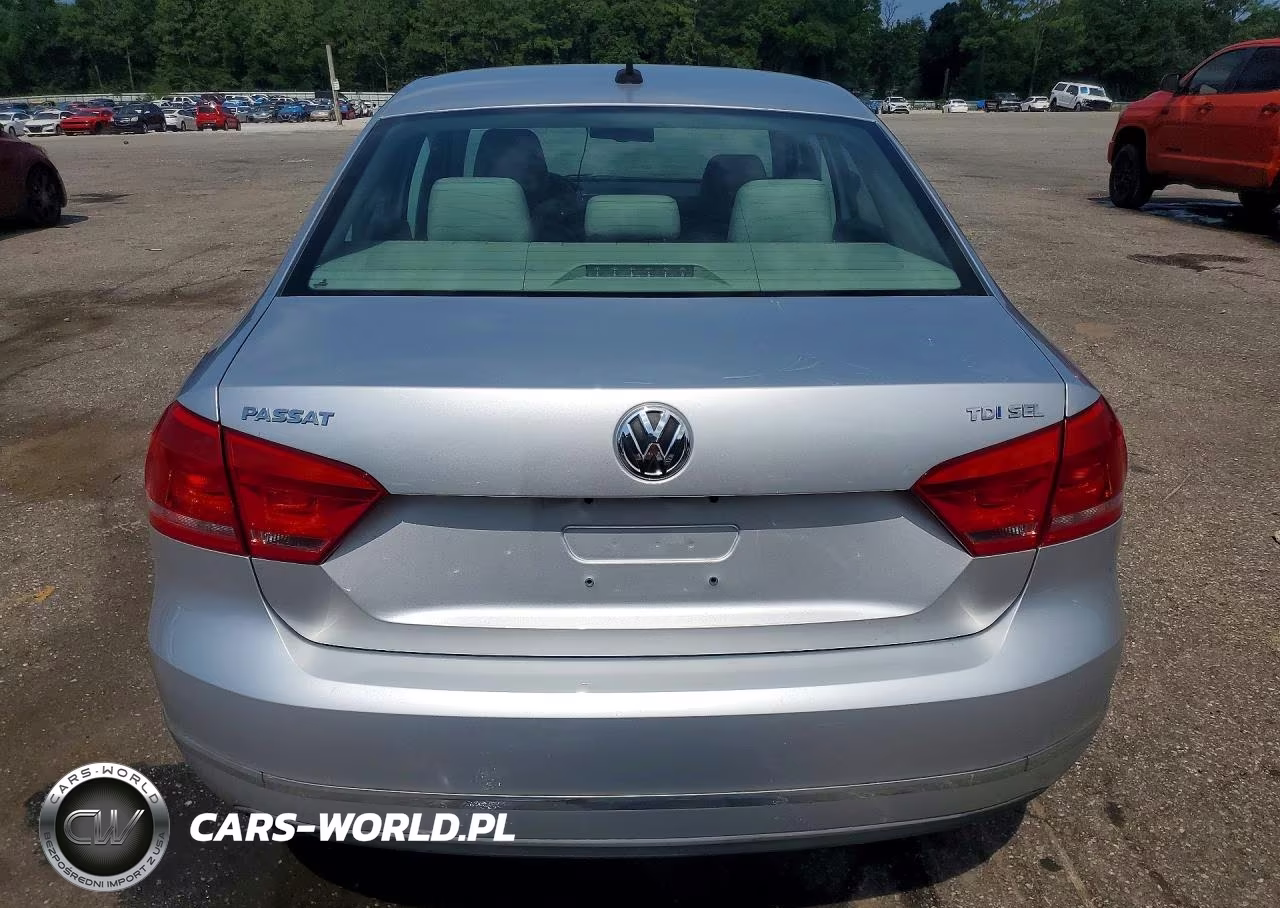 2015 Volkswagen Passat Sel VIN:1VWCV7A3XFC019725 - 6
