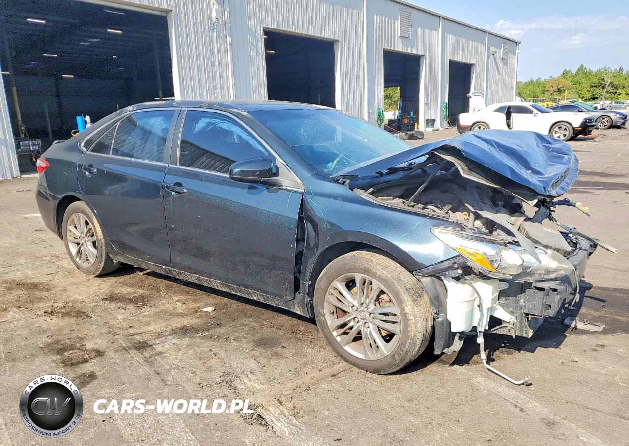 2017 Toyota Camry Se VIN:4T1BF1FK0HU338245 - 4