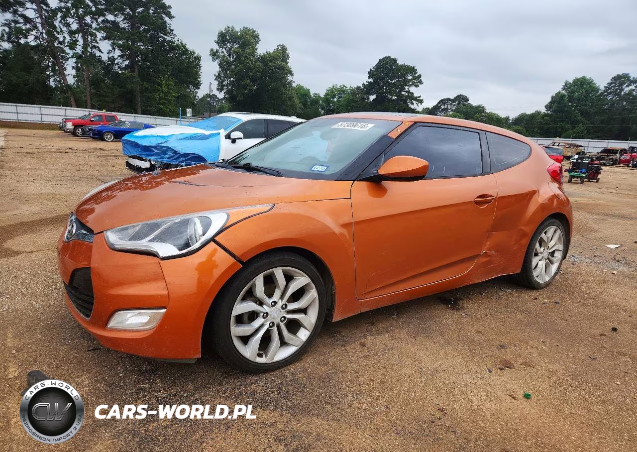 2015 Hyundai Veloster Base