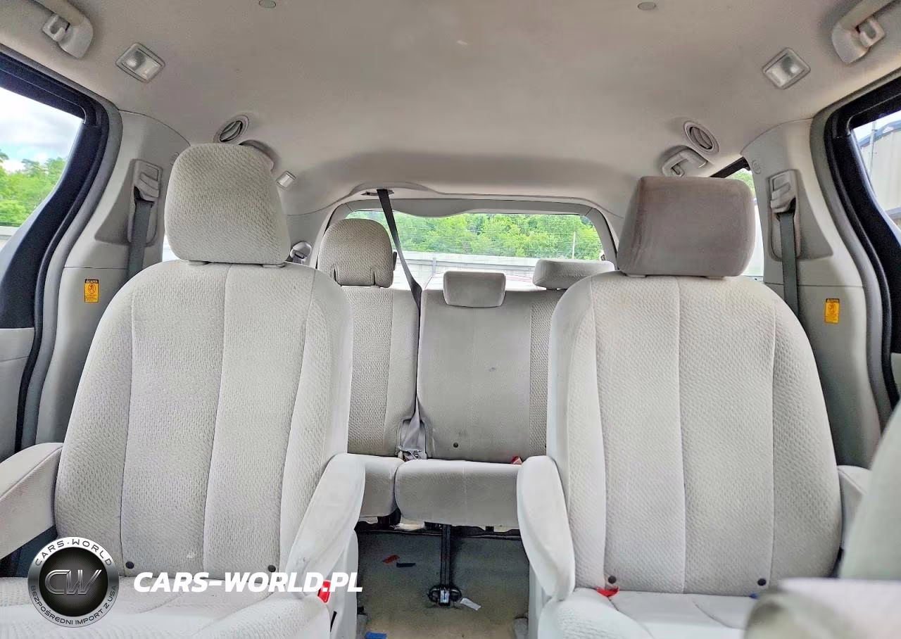 2012 Toyota Sienna Le VIN:5TDJK3DC9CS047355 - 10
