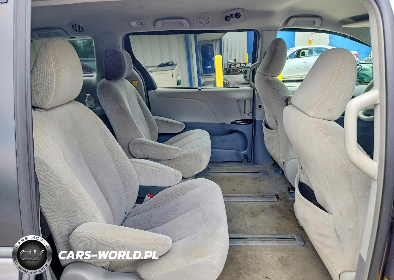 2012 Toyota Sienna Le VIN:5TDJK3DC9CS047355 - 11