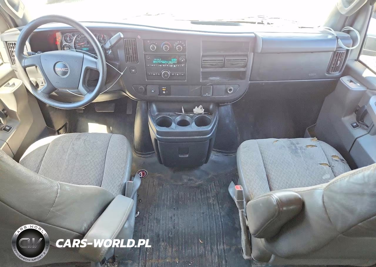 2017 GMC Savana G2500 VIN:1GTW7AFF0H1138327 - 8