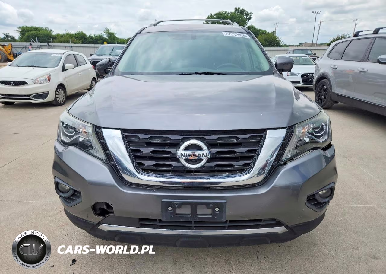 2017 Nissan Pathfinder Platinum VIN:5N1DR2MN4HC628223 - 5