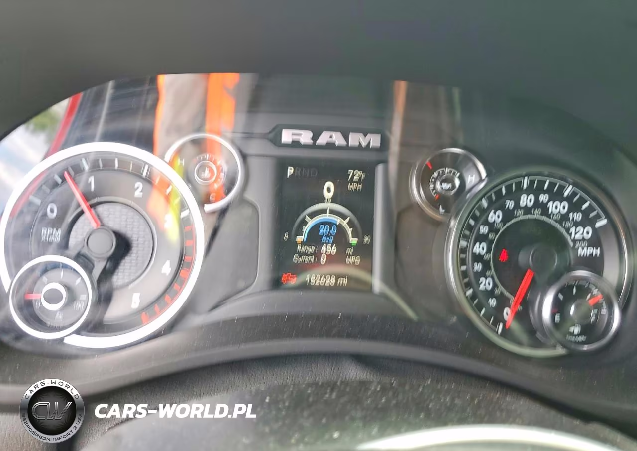 2021 Ram 2500 Tradesman VIN:3C6UR5CL1MG544963 - 9