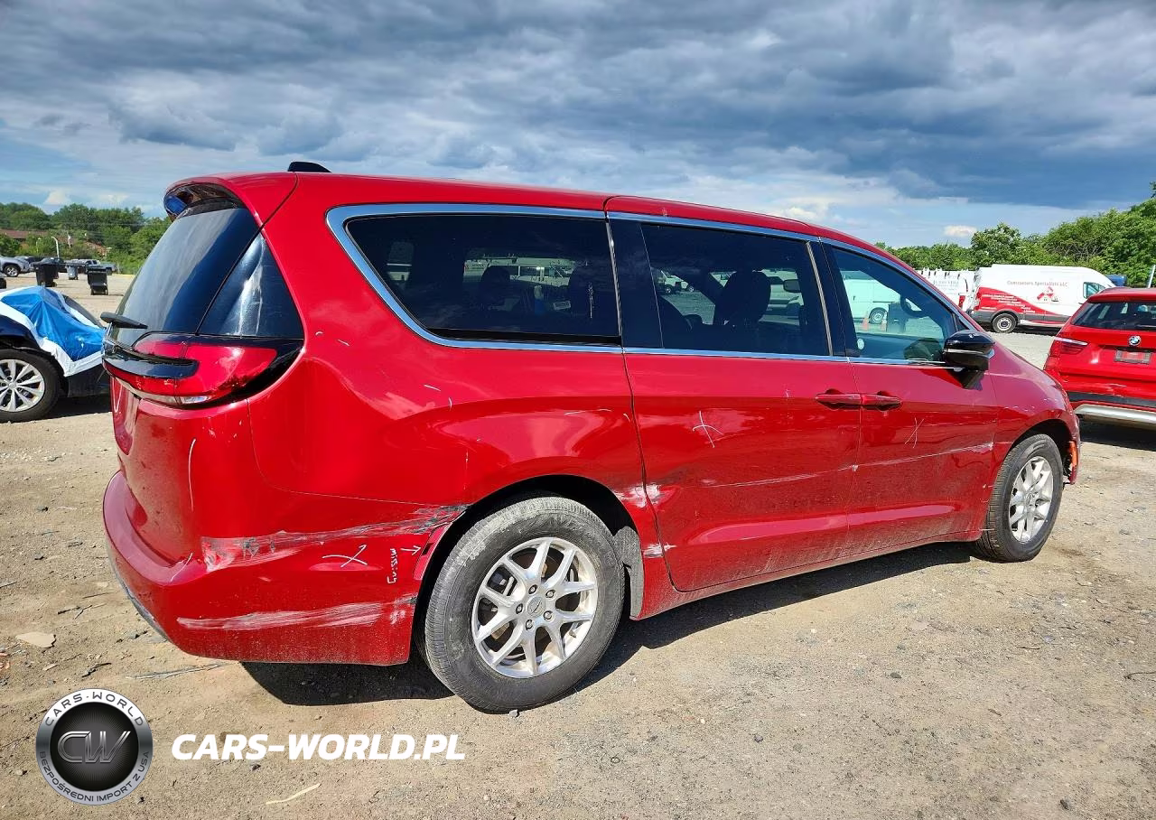 2025 Chrysler Pacifica Select VIN:2C4RC1BG0SR544991 - 3