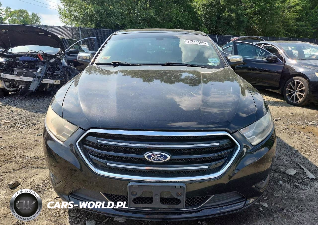2015 Ford Taurus Limited VIN:1FAHP2F82FG114515 - 5