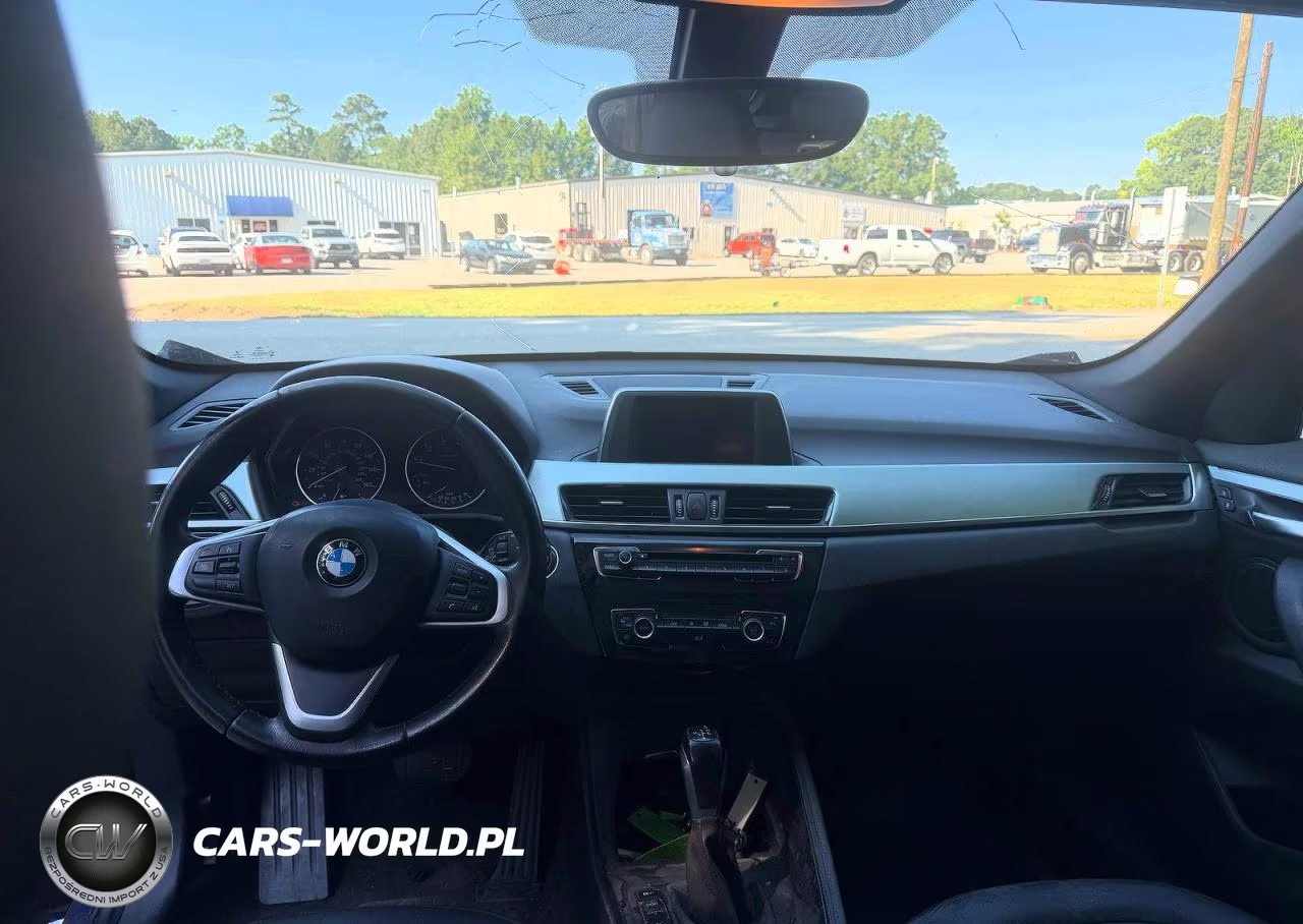 2017 BMW X1 Sdrive28I VIN:WBXHU7C39H5H33108 - 9