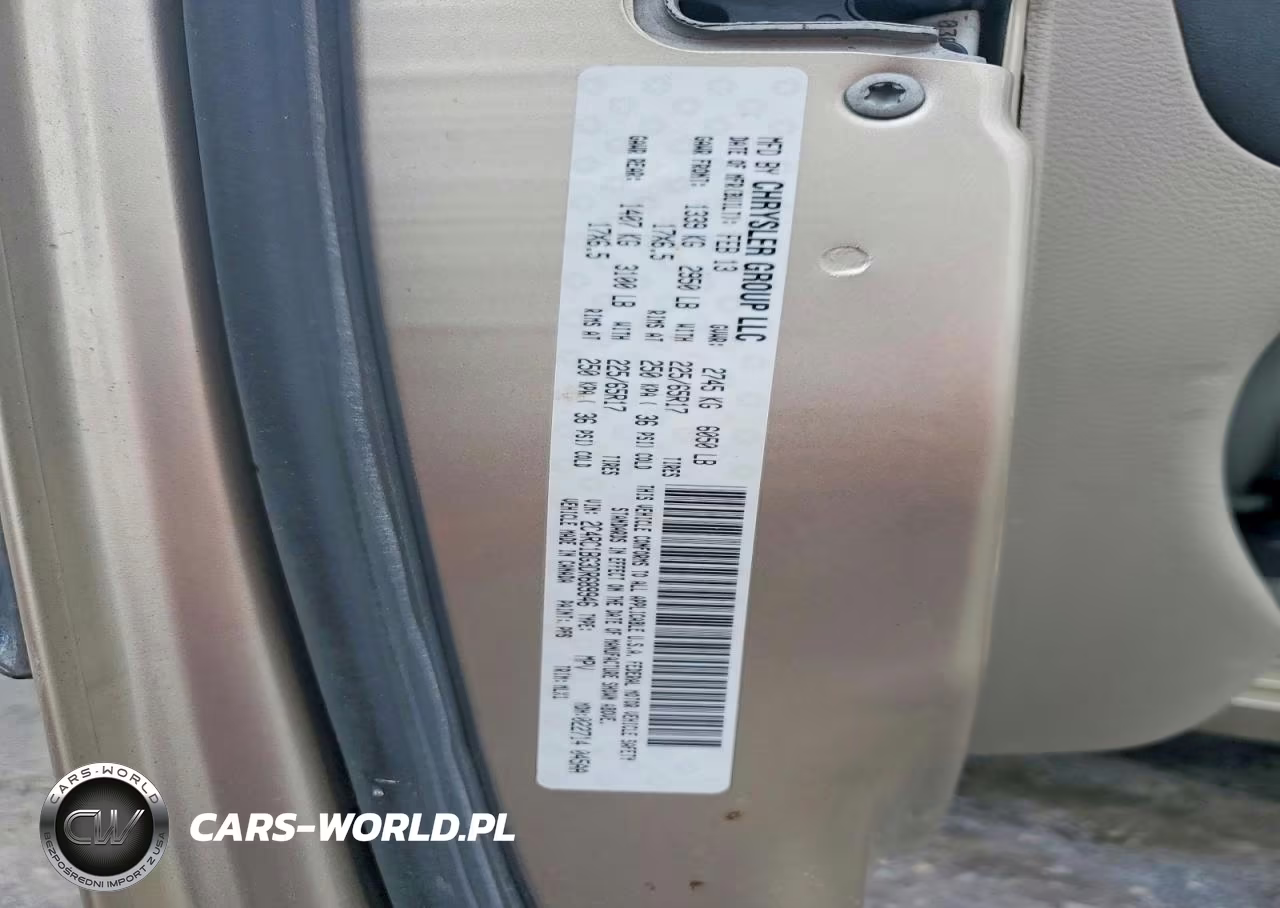 2013 Chrysler Town & Country Touring VIN:2C4RC1BG3DR689946 - 13