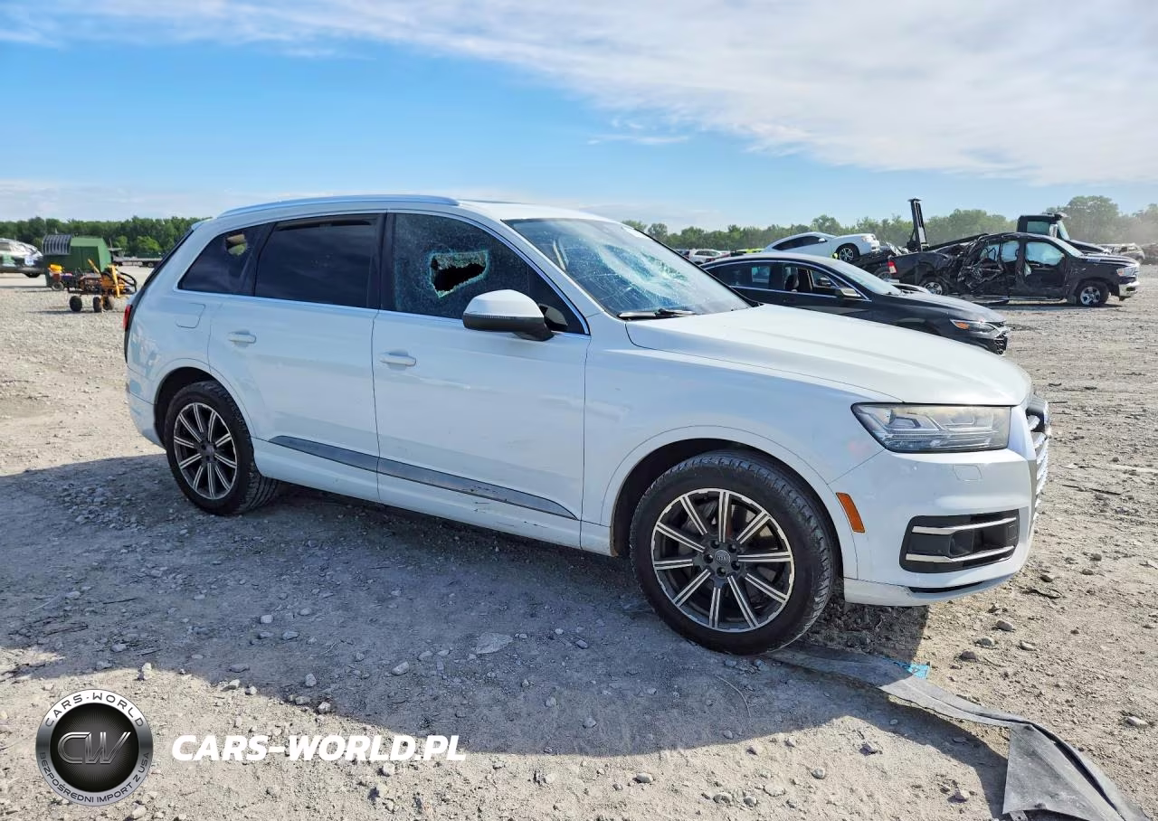 2017 Audi Q7 VIN:WA1LAAF76HD005156 - 4