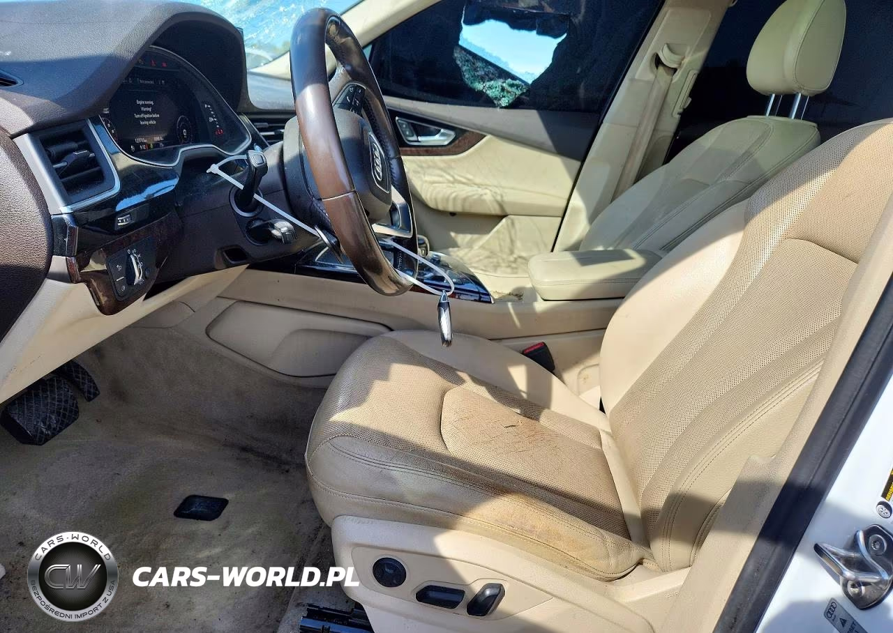 2017 Audi Q7 VIN:WA1LAAF76HD005156 - 7