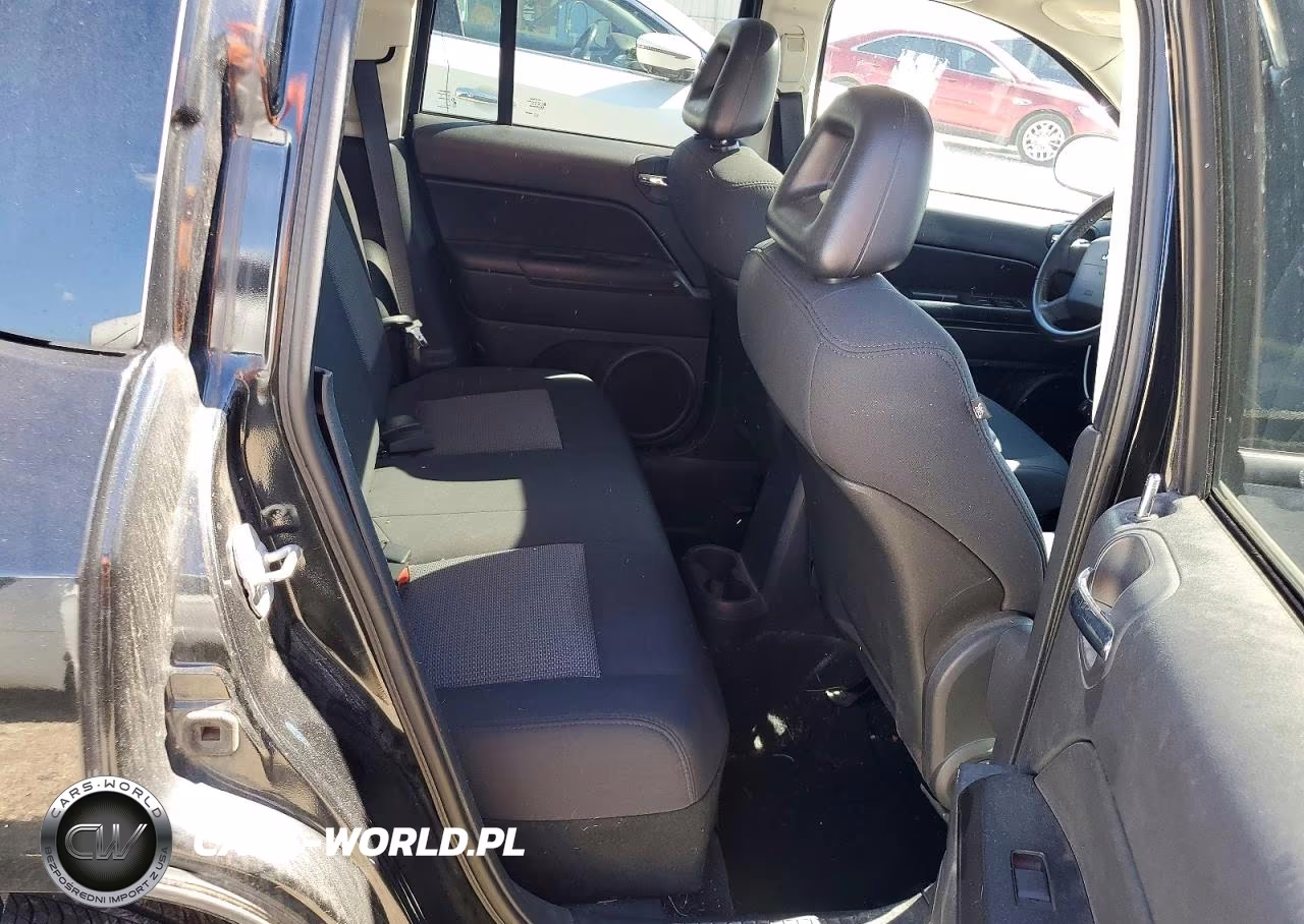 2009 Jeep Compass Sport VIN:1J4FF47B29D107364 - 11