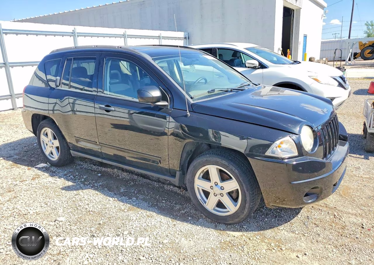 2009 Jeep Compass Sport VIN:1J4FF47B29D107364 - 4