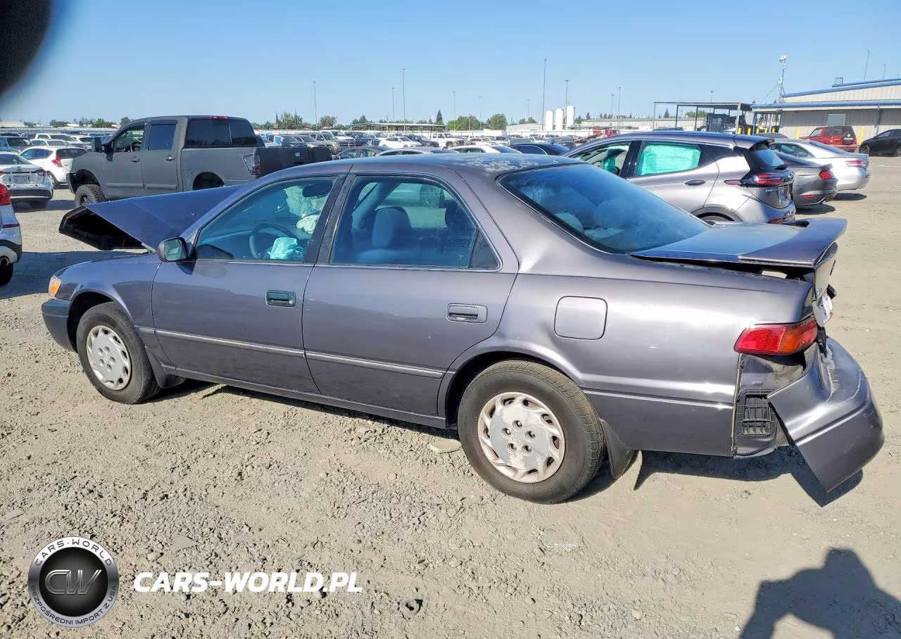 1999 Toyota Camry Le VIN:4T1BG22K7XU909446 - 2
