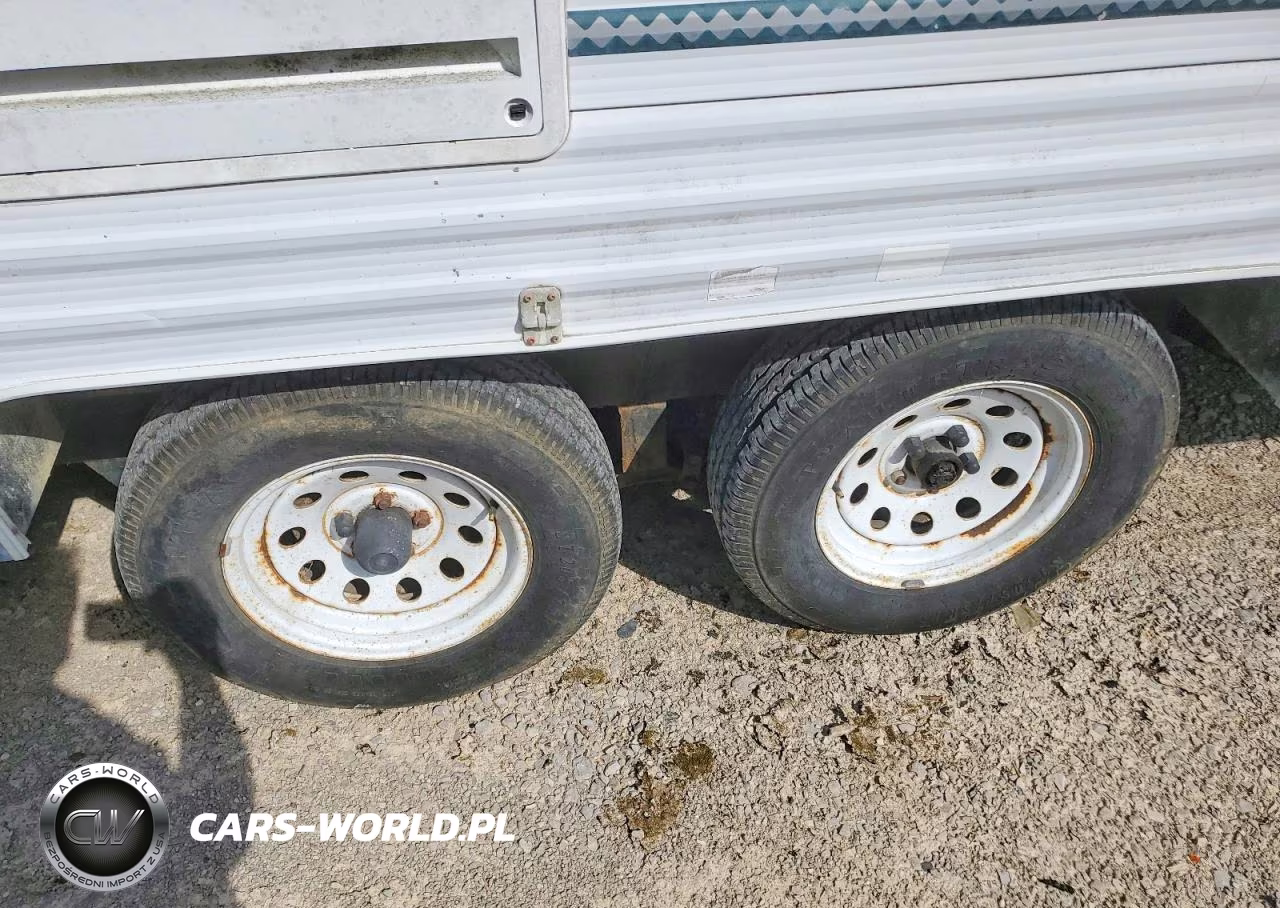 2003 Forest River Cherokee Camper VIN:4X4TCKA213P088840 - 9