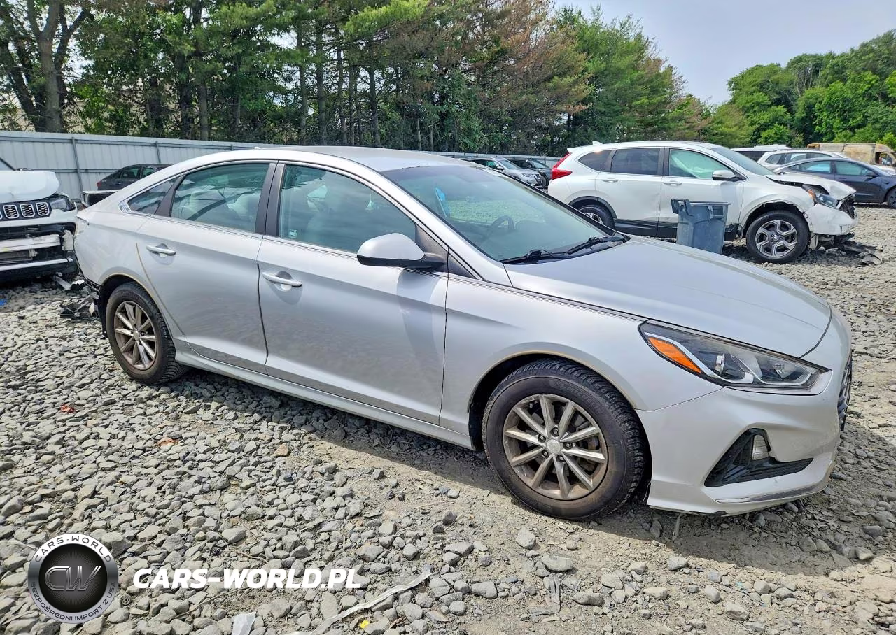 2018 Hyundai Sonata Se VIN:5NPE24AFXJH625326 - 4
