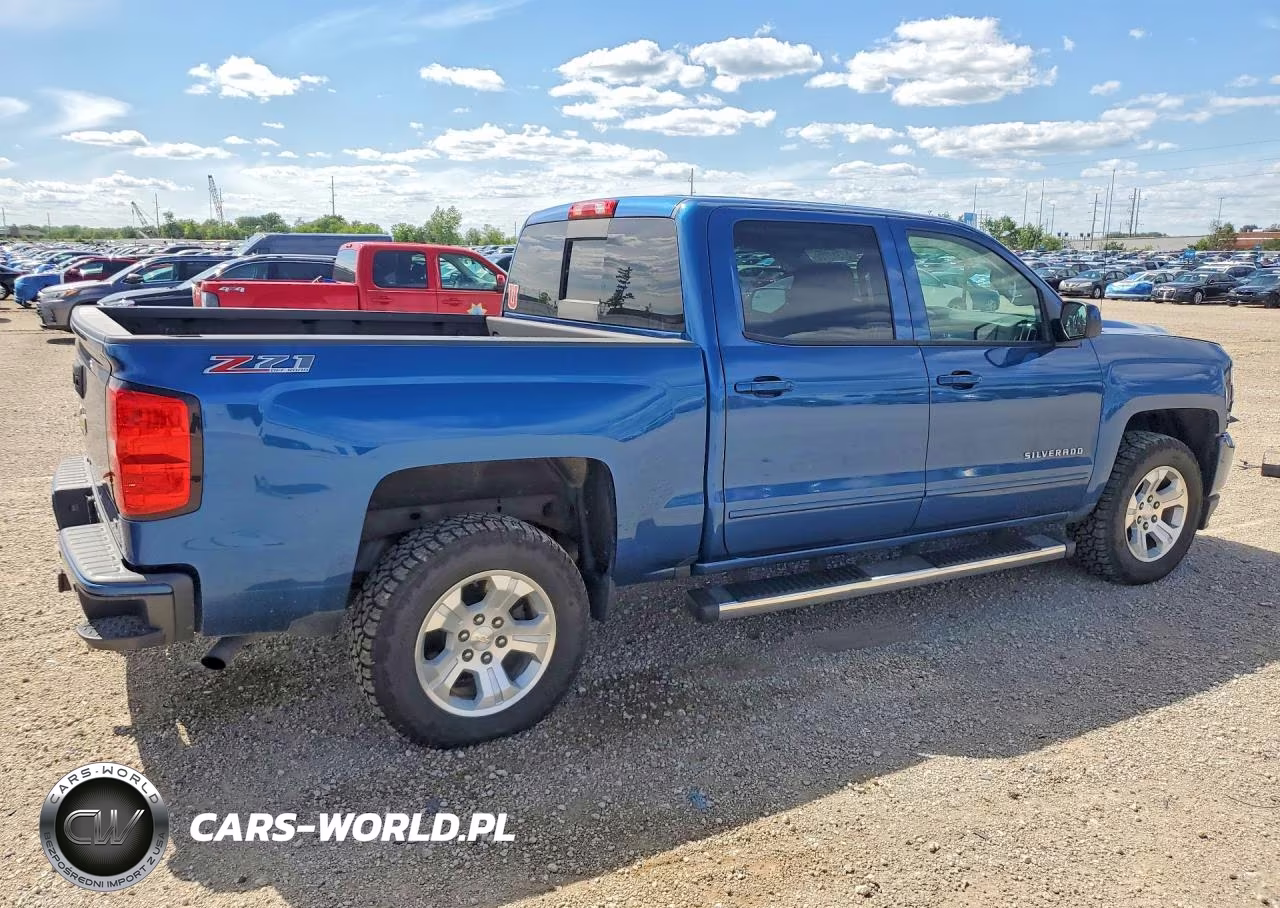 2017 Chevrolet Silverado K1500 Lt VIN:3GCUKREC0HG245407 - 3