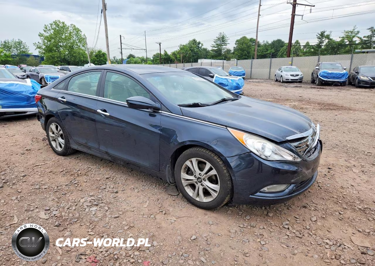 2013 Hyundai Sonata Limited VIN:5NPEC4AC1DH792598 - 4