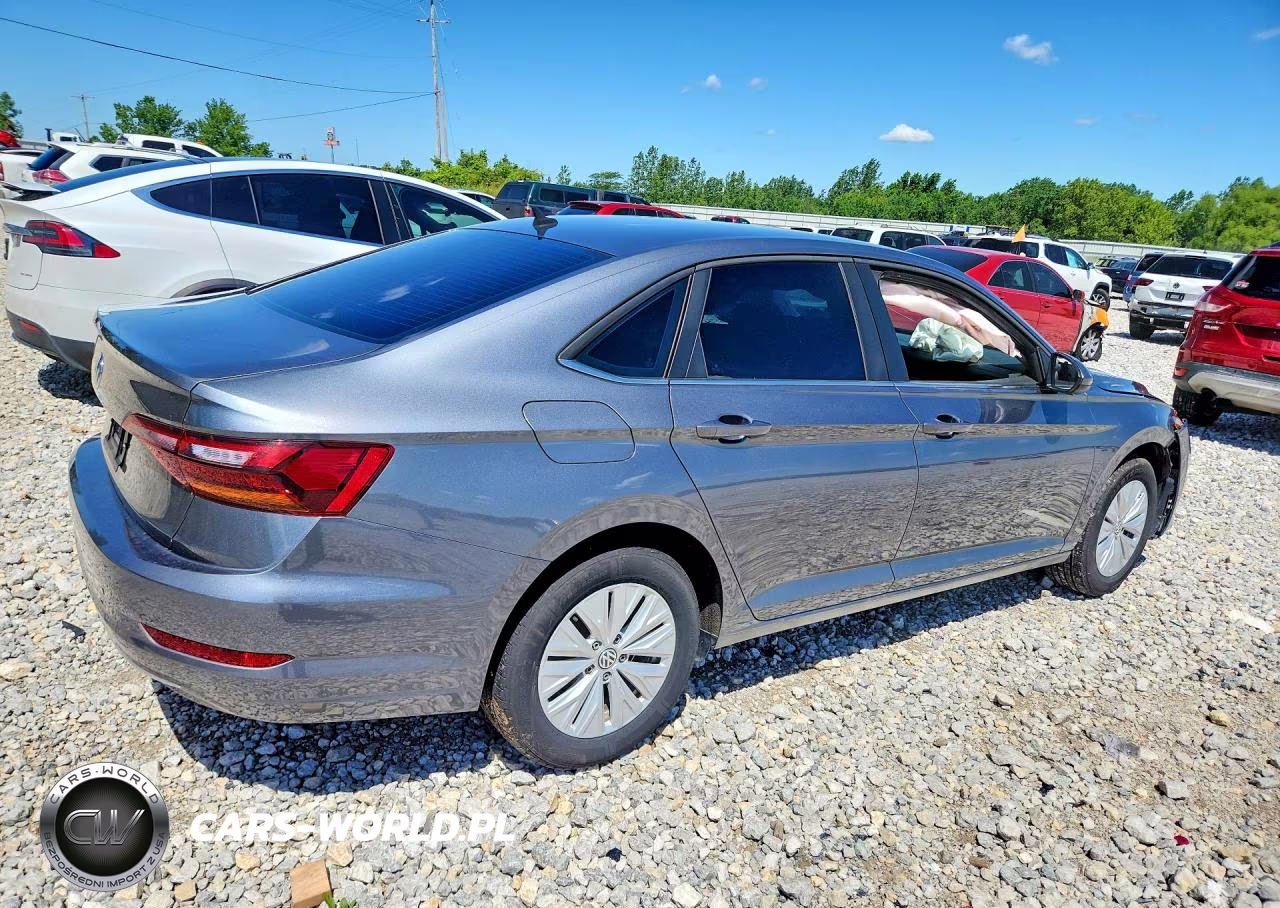 2019 Volkswagen Jetta S VIN:3VWC57BUXKM121686 - 3