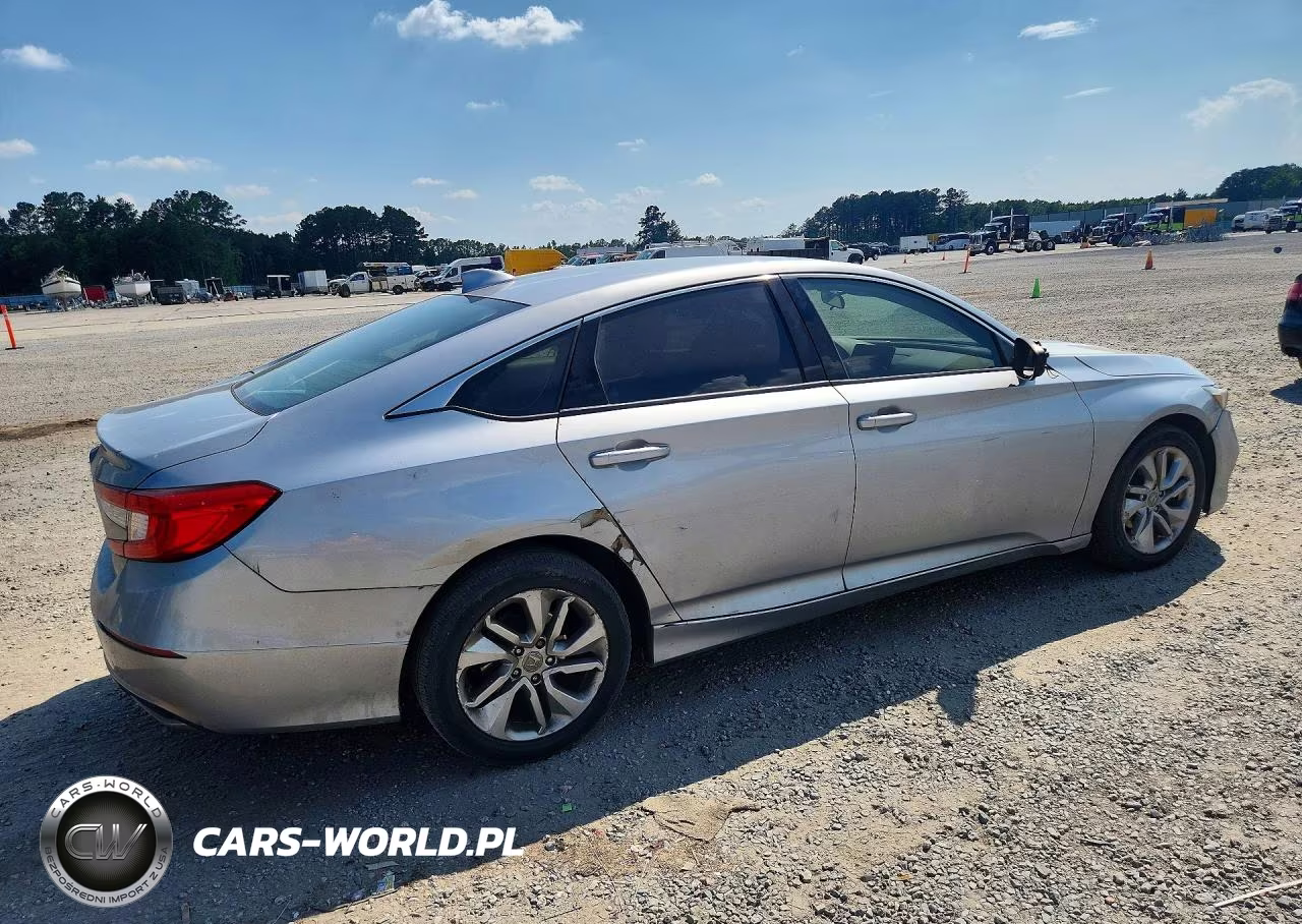 2019 Honda Accord Lx VIN:1HGCV1F18KA136413 - 3