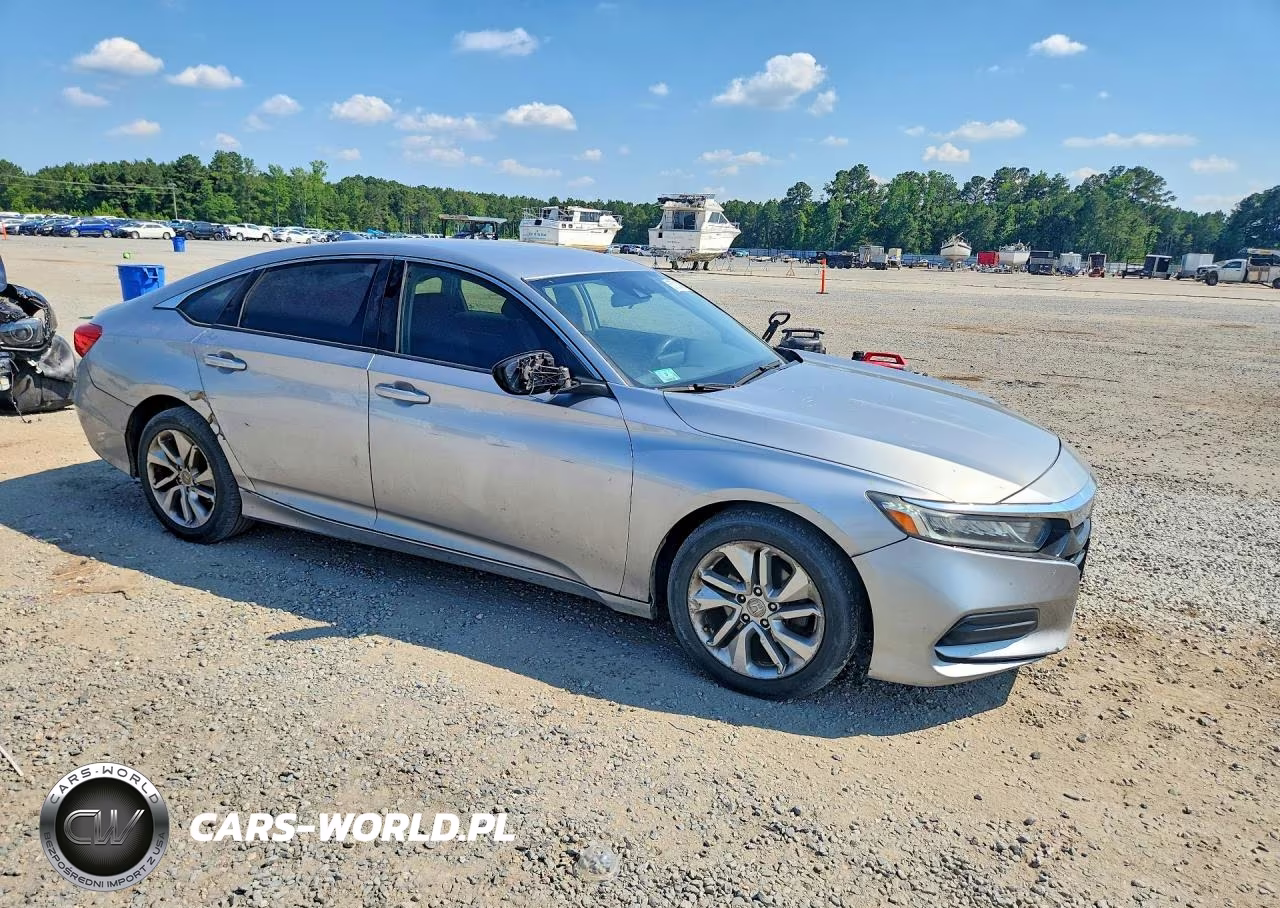 2019 Honda Accord Lx VIN:1HGCV1F18KA136413 - 4