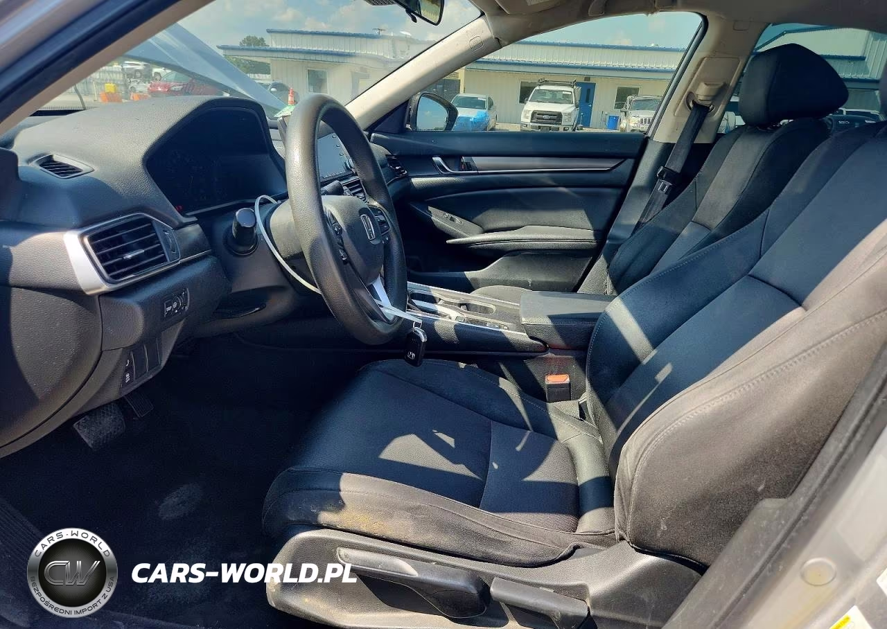 2019 Honda Accord Lx VIN:1HGCV1F18KA136413 - 7