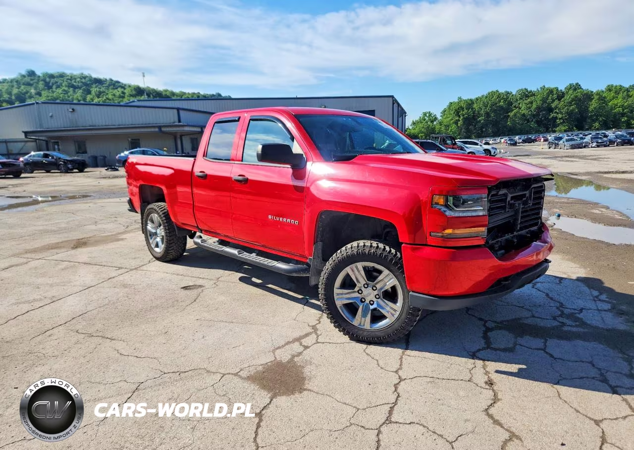 2017 Chevrolet Silverado K1500 Custom VIN:1GCVKPEH7HZ234991 - 4