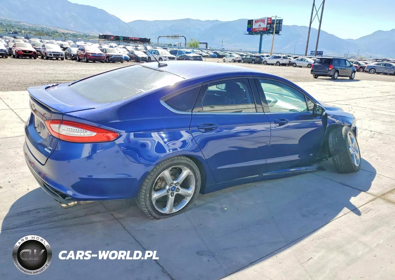 2013 Ford Fusion VIN:3FA6P0HR6DR153907 - 3