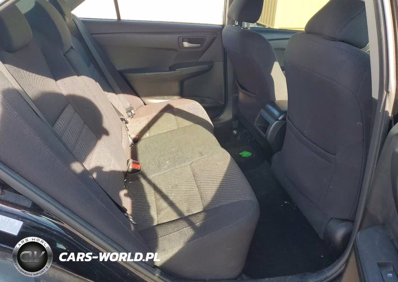 2017 Toyota Camry Le VIN:4T1BF1FK8HU796891 - 10