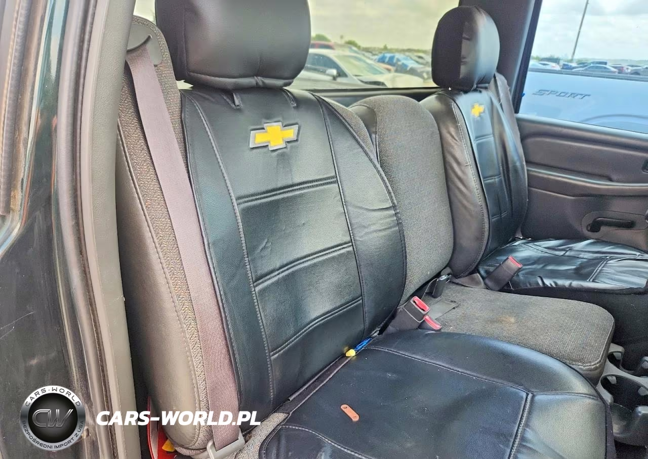 2004 Chevrolet Silverado C1500 VIN:1GCEC14X44Z165884 - 10