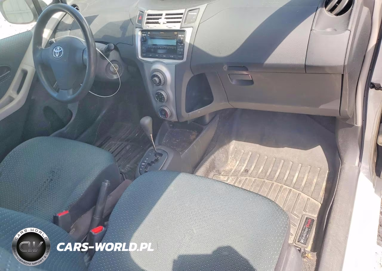 2008 Toyota Yaris Base VIN:JTDJT923285168566 - 8
