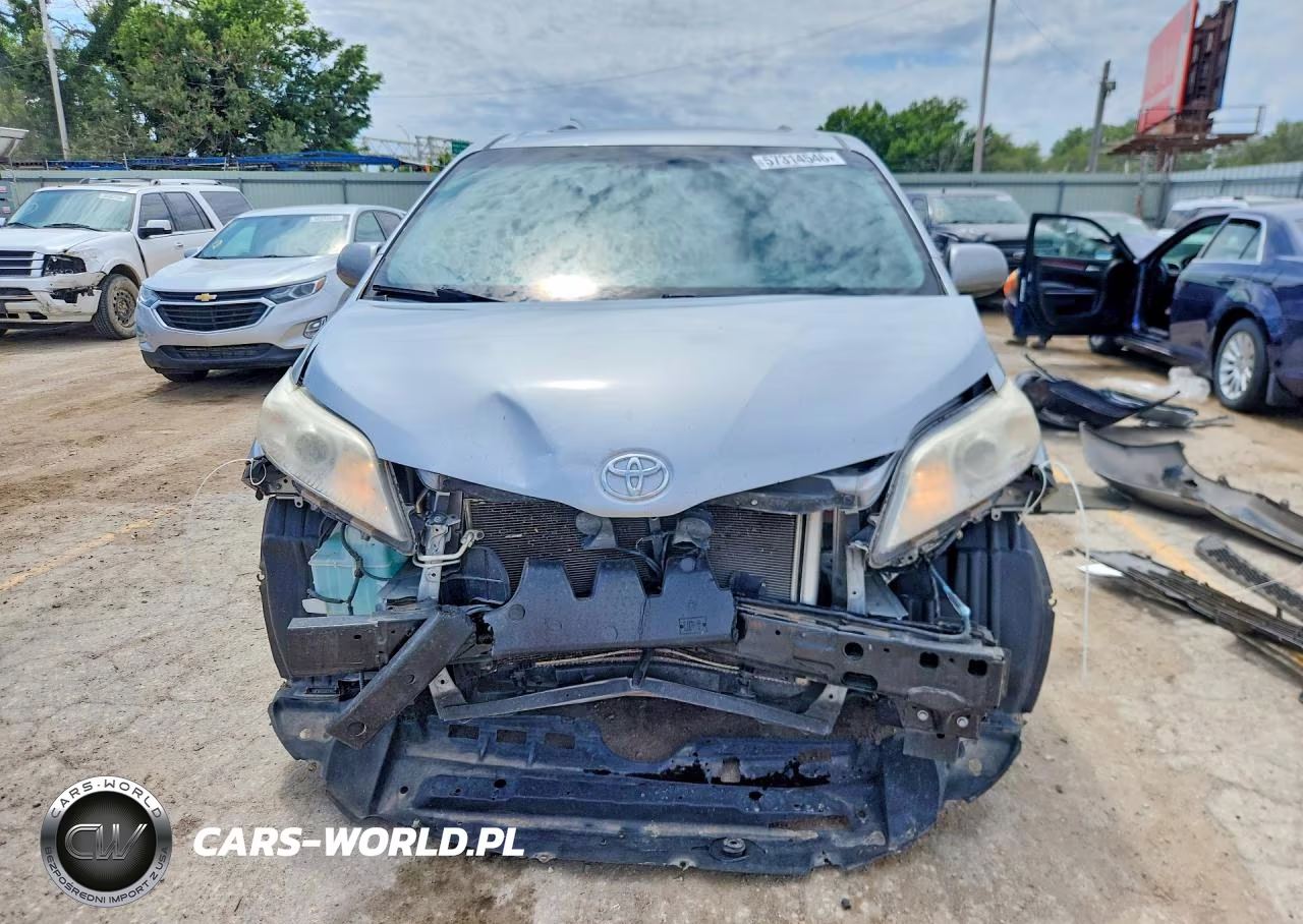 2015 Toyota Sienna Xle Premium 8-Passenger VIN:5TDYK3DC3FS661580 - 5