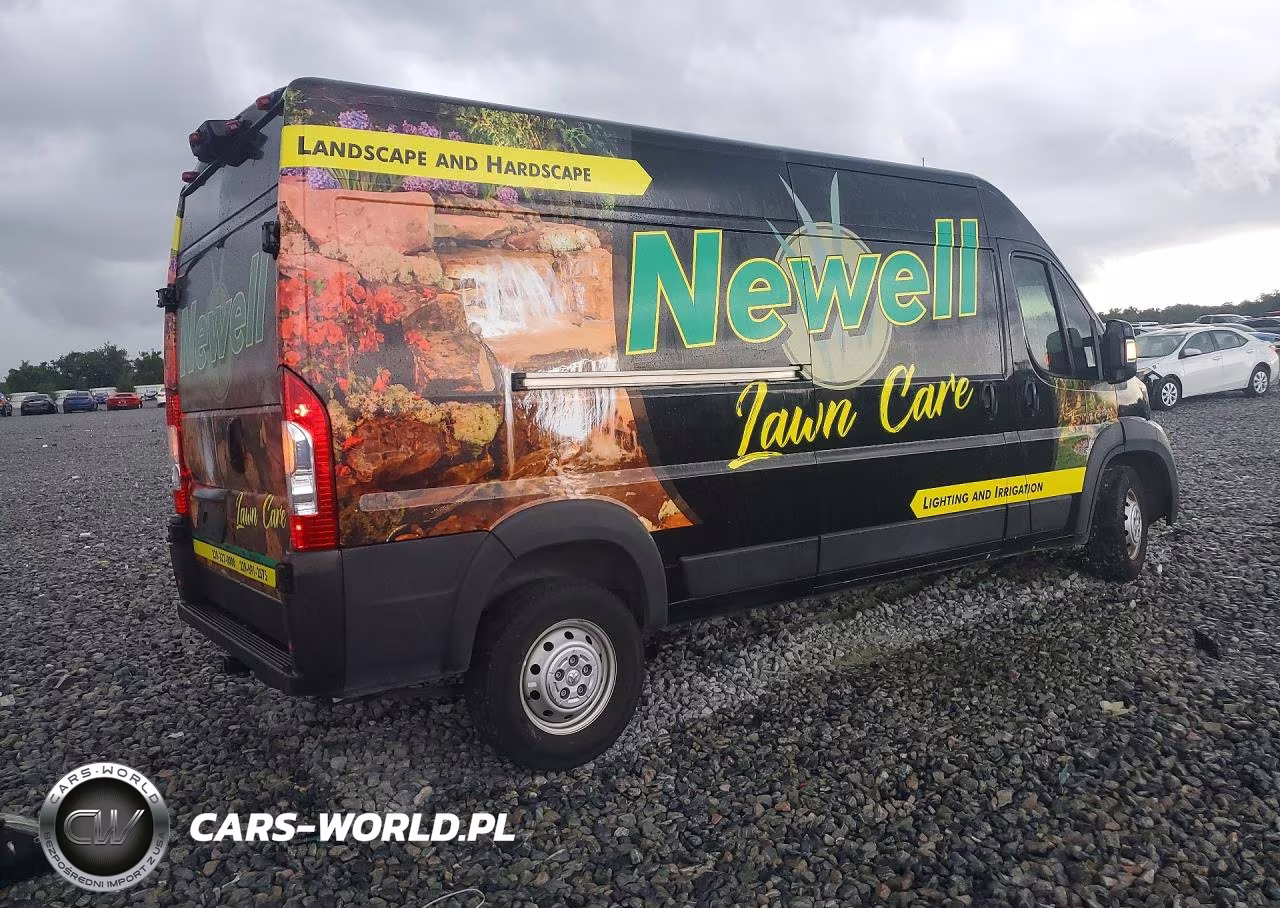 2021 Ram Promaster 2500 Delivery Van VIN:3C6LRVDG3ME542589 - 3