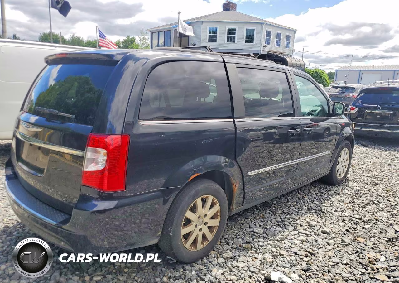 2013 Chrysler Town & Country Touring VIN:2C4RC1BG1DR604943 - 3