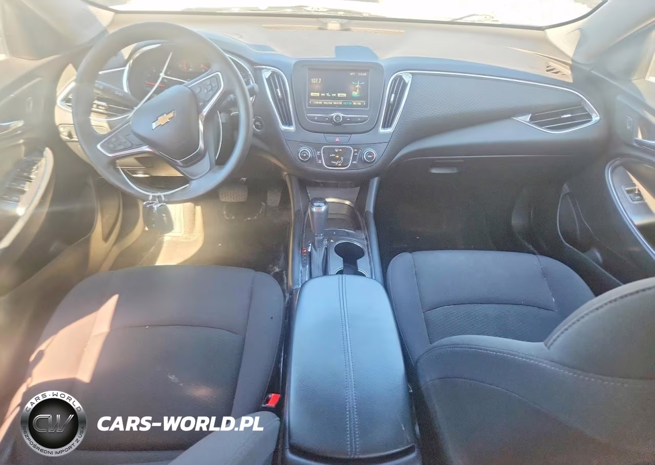 2017 Chevrolet Malibu Lt VIN:1G1ZE5ST3HF250833 - 8