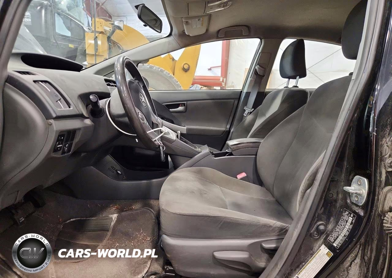 2011 Toyota Prius Three VIN:JTDKN3DU1B1376762 - 7