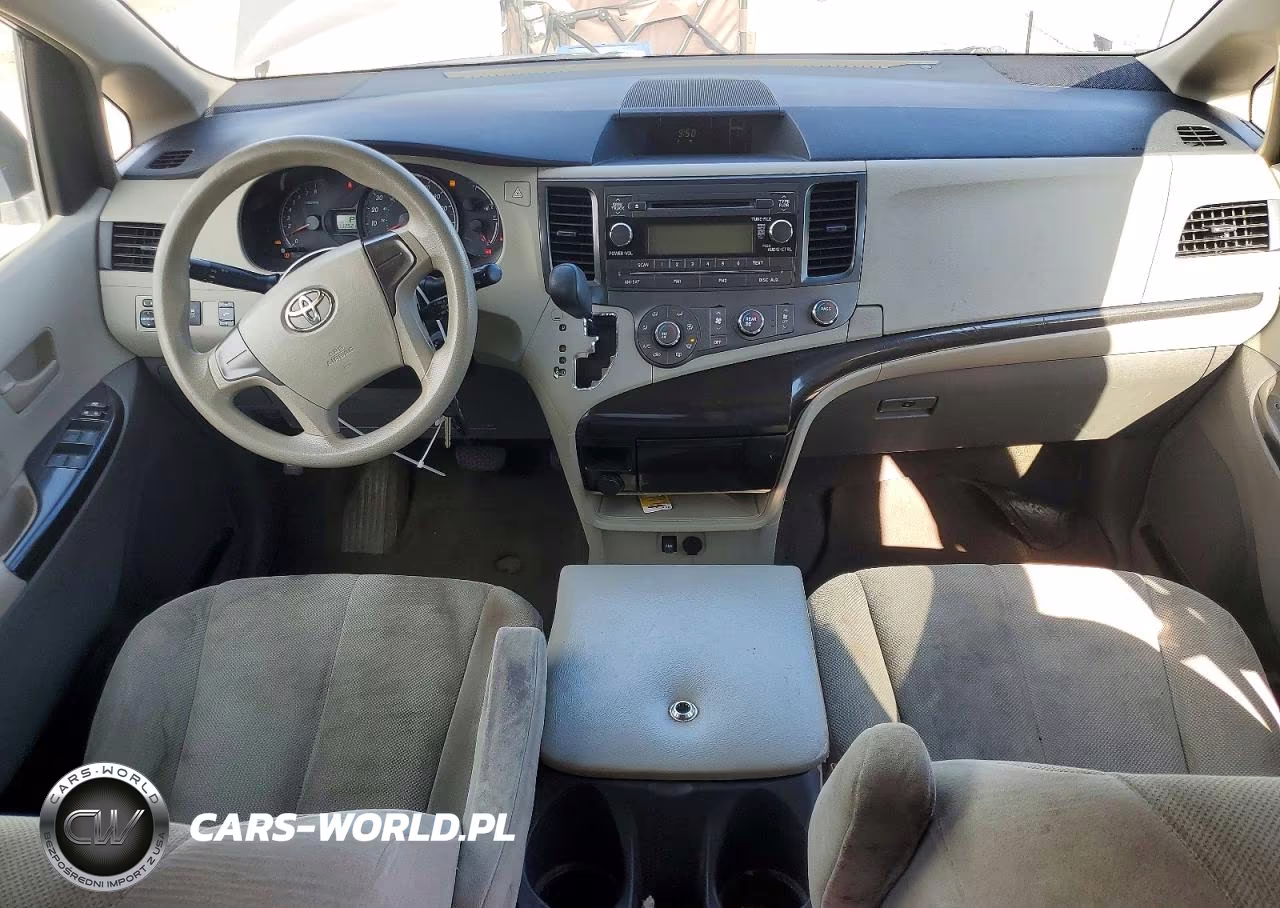 2011 Toyota Sienna Base 7-Passenger VIN:5TDZK3DC6BS045967 - 8