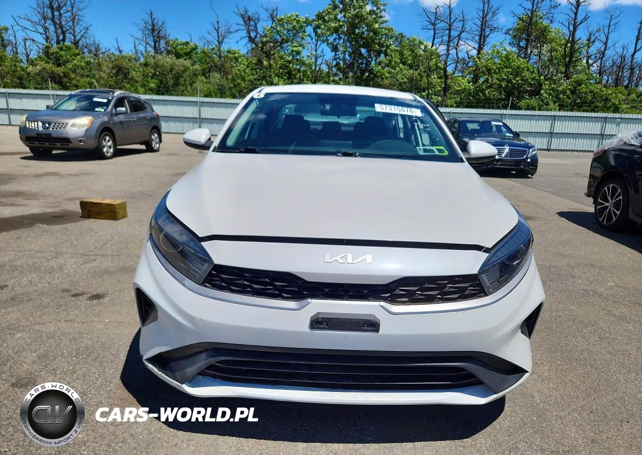 2022 Kia Forte Lxs VIN:3KPF24AD7NE455505 - 5