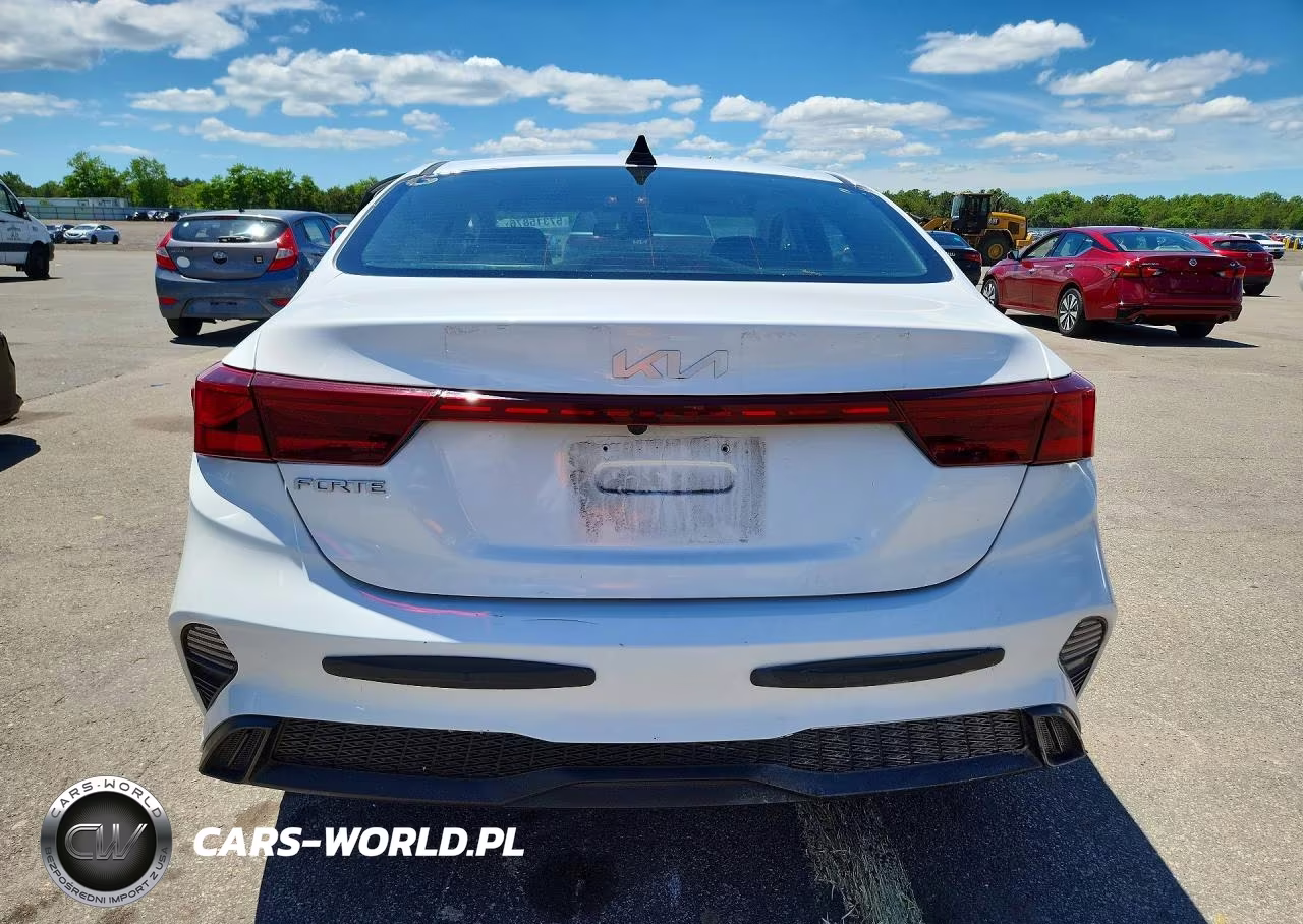 2022 Kia Forte Lxs VIN:3KPF24AD7NE455505 - 6