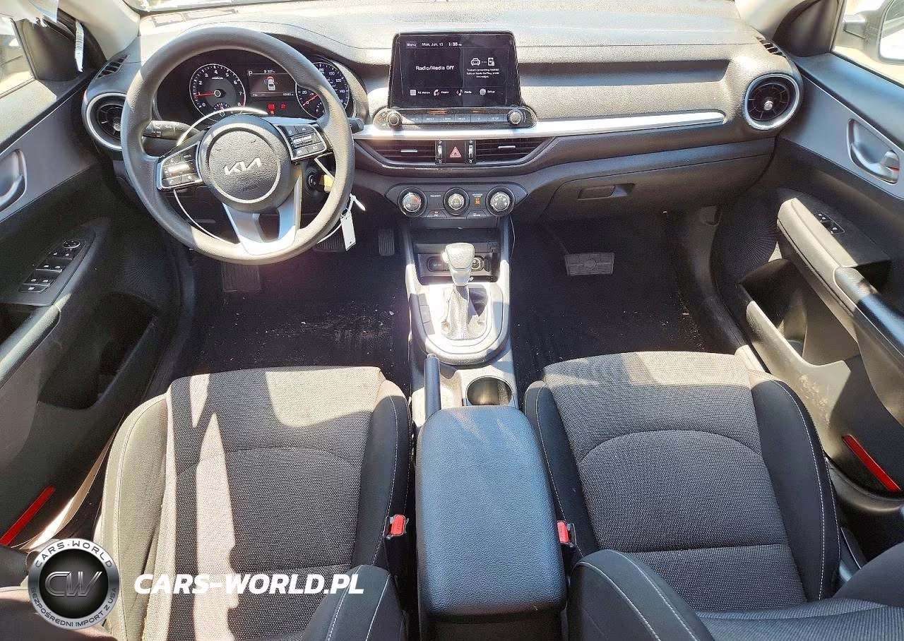 2022 Kia Forte Lxs VIN:3KPF24AD7NE455505 - 8