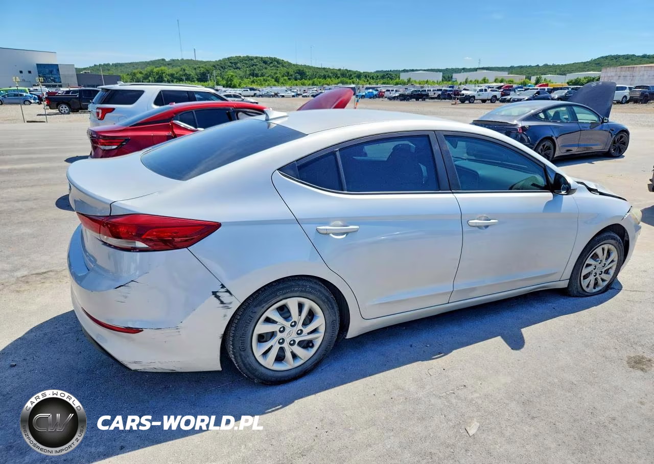 2017 Hyundai Elantra Se VIN:KMHD74LF3HU095609 - 3