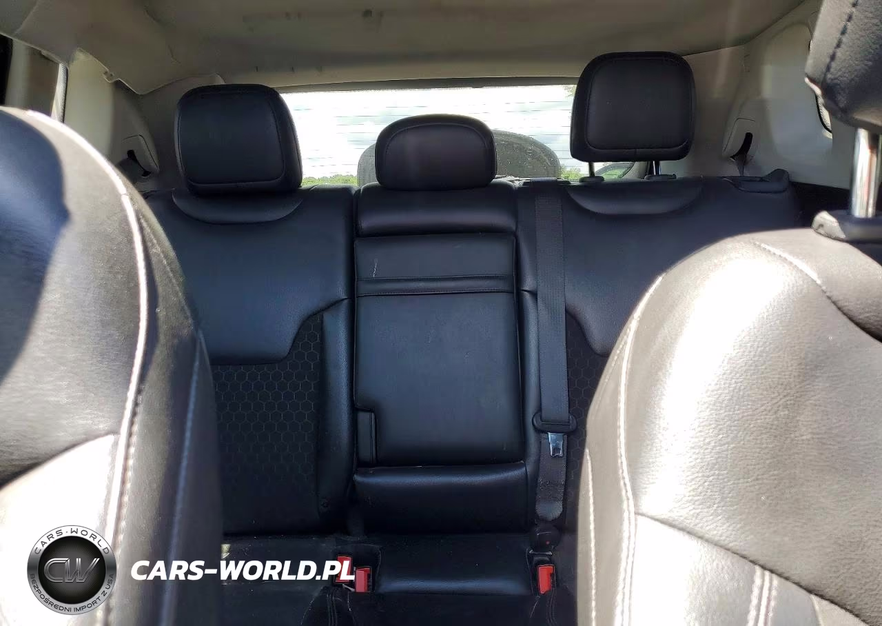 2019 Jeep Compass Latitude VIN:3C4NJDBB4KT661268 - 10