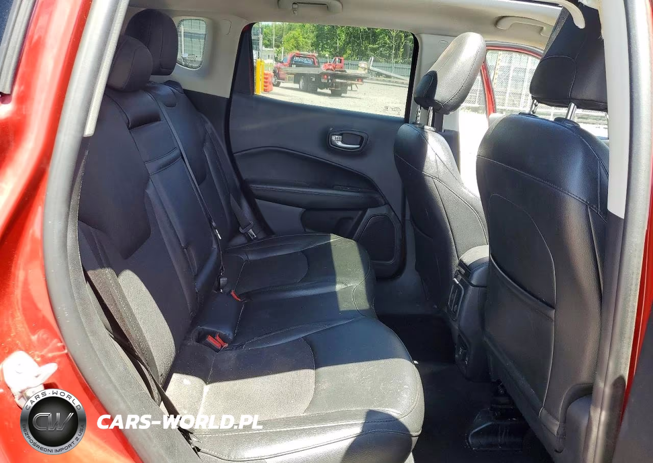 2019 Jeep Compass Latitude VIN:3C4NJDBB4KT661268 - 11