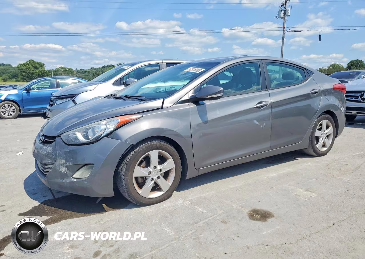 2013 Hyundai Elantra Limited – zdjęcie 1 z 12