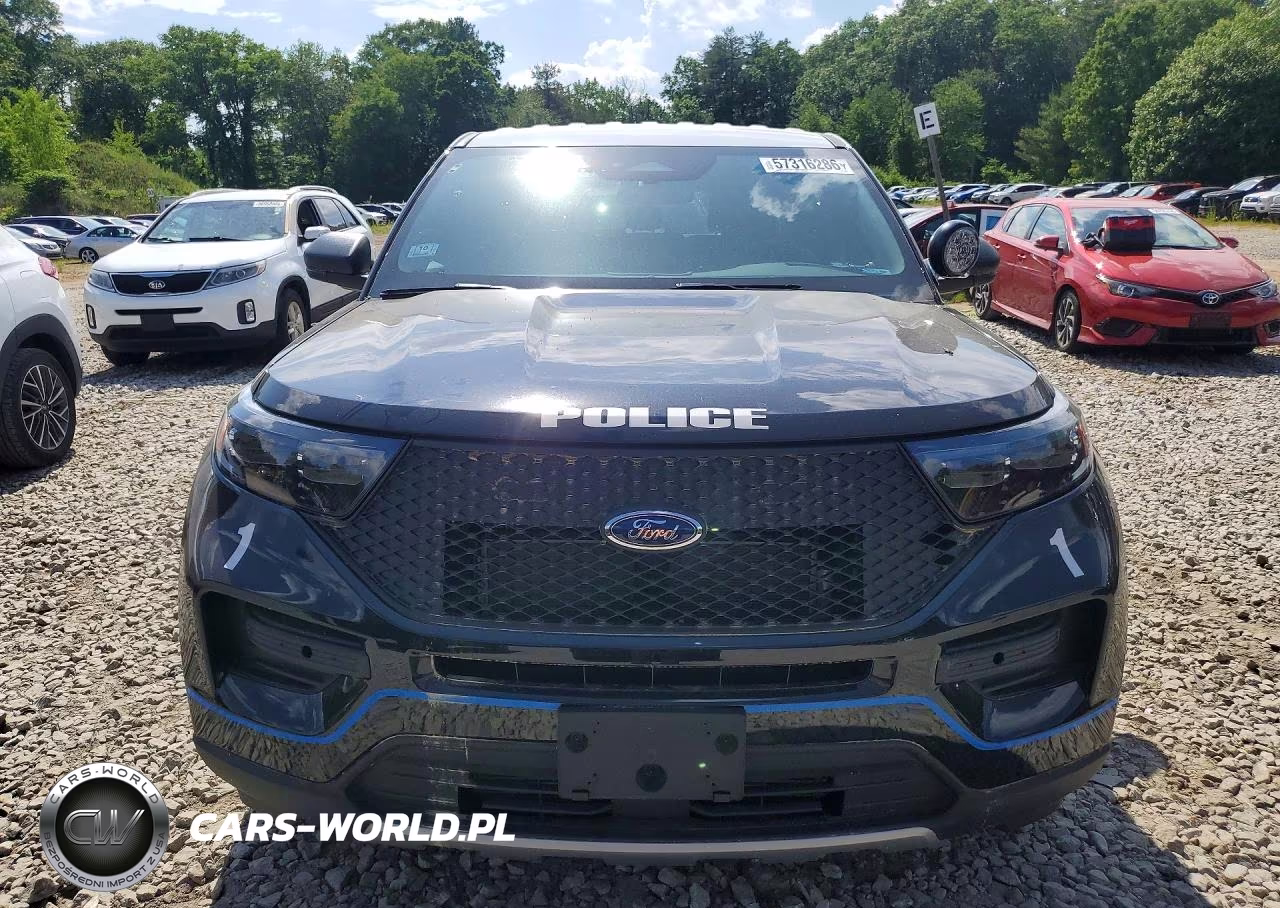 2025 Ford Explorer VIN:1FM5K8AW7SGA86883 - 5