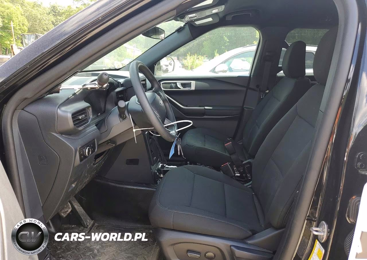 2025 Ford Explorer VIN:1FM5K8AW7SGA86883 - 7