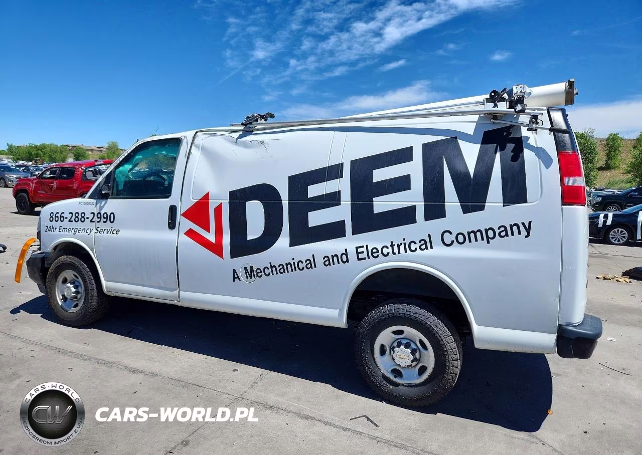 2020 Chevrolet Express G2500 VIN:1GCWGAFP6L1271675 - 2