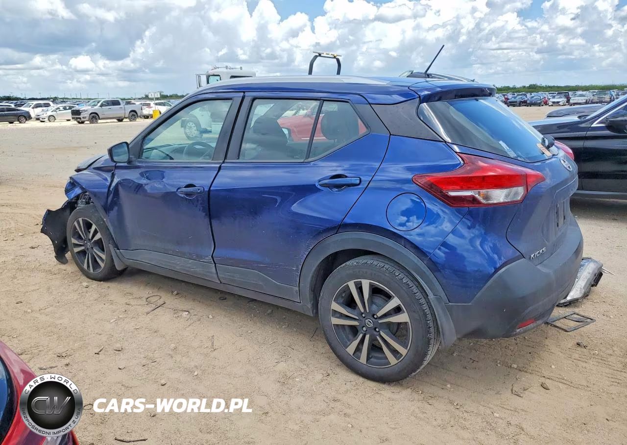 2018 Nissan Kicks Sv VIN:3N1CP5CU0JL543506 - 2