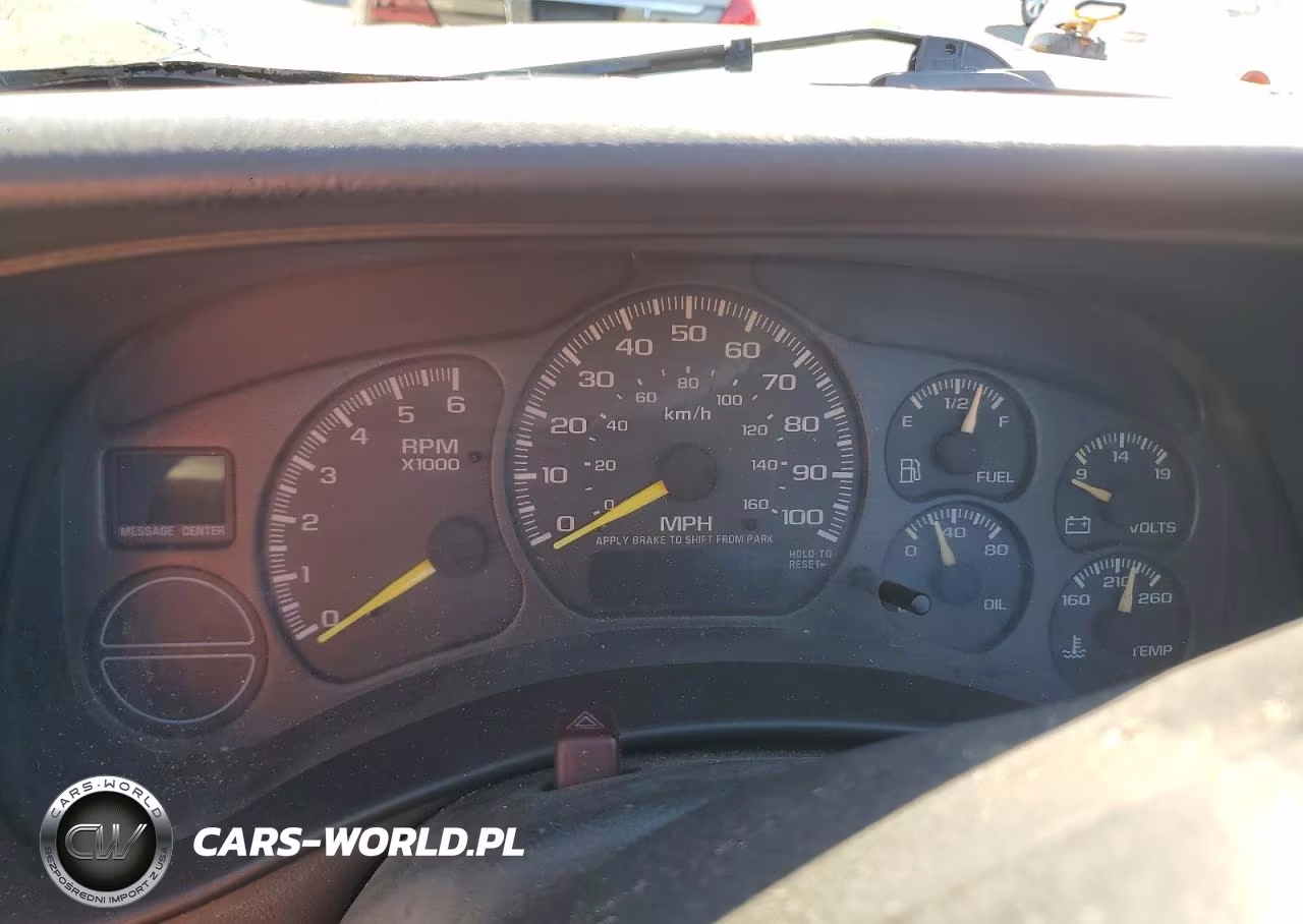 2001 GMC New Sierra C1500 VIN:2GTEC19V111318085 - 9